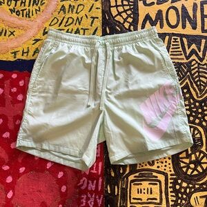 NWT Nike Woven Logo Shorts - (CV9302 376) Lime Green Medium